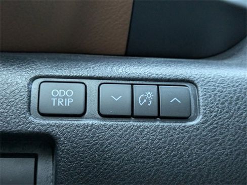 Used 2023 Lexus IS 350 F Sport image 29