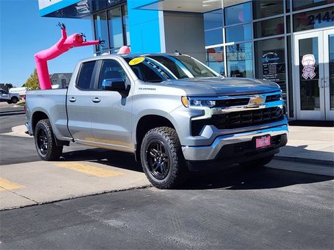 Used 2025 Chevrolet Silverado 1500 LT w/ Protection Package image 8