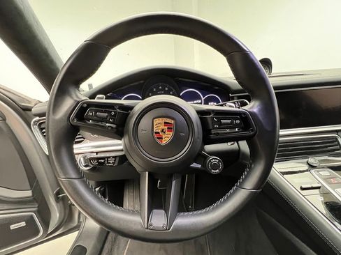 Certified 2022 Porsche Panamera GTS AWD/4WD image 7