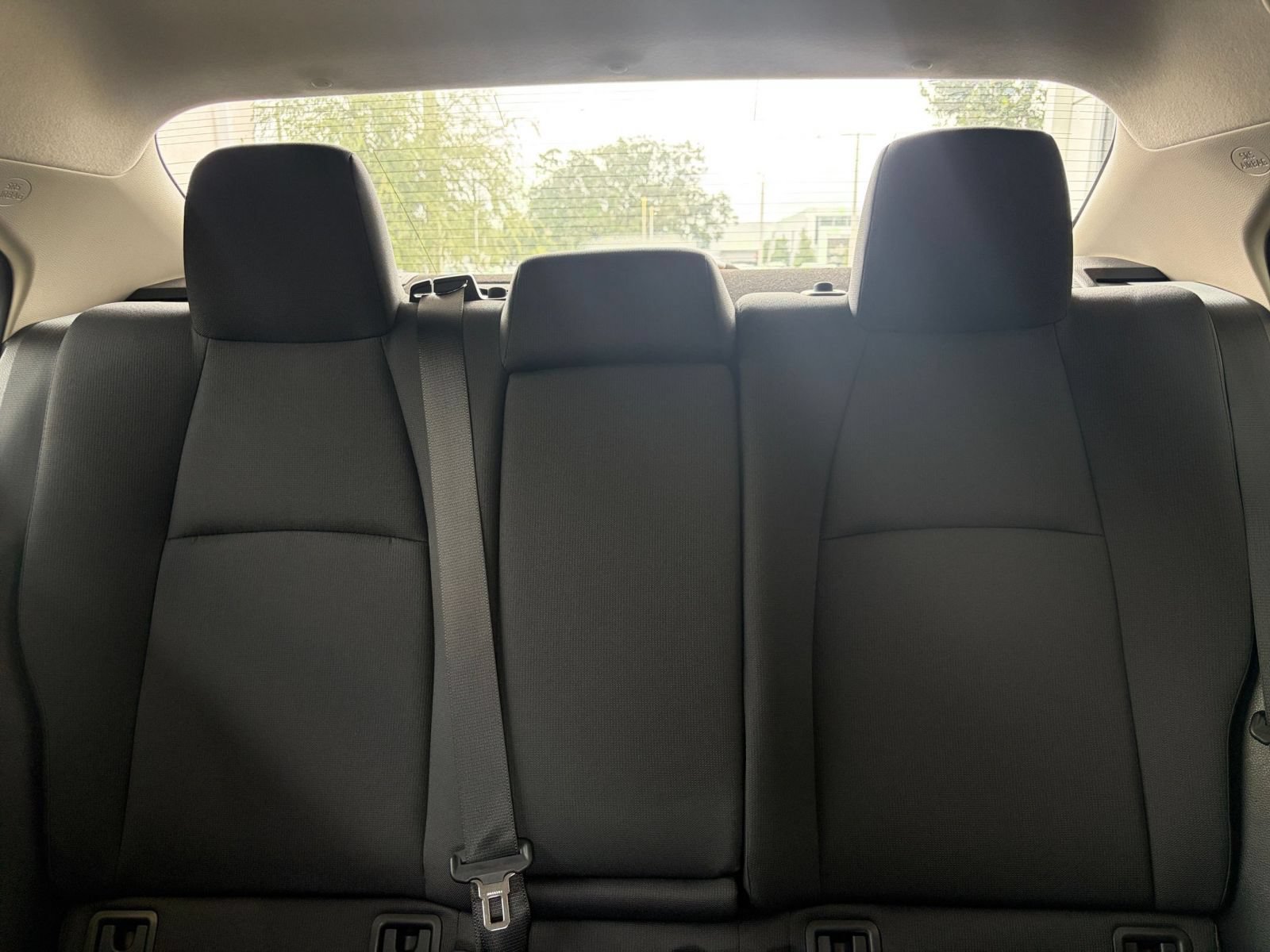 Used 2025 Toyota Corolla LE FWD image 37