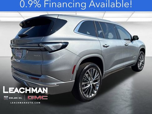 New 2026 Buick Enclave Avenir w/ Super Cruise Package FWD image 3