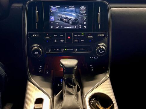 Used 2024 Lexus LX 600 F Sport image 13