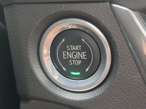 Used 2026 Buick Encore GX Avenir w/ Avenir Technology Package FWD image 27