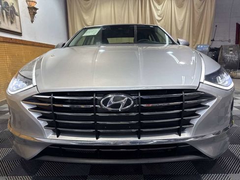 Used 2021 Hyundai Sonata SE image 3