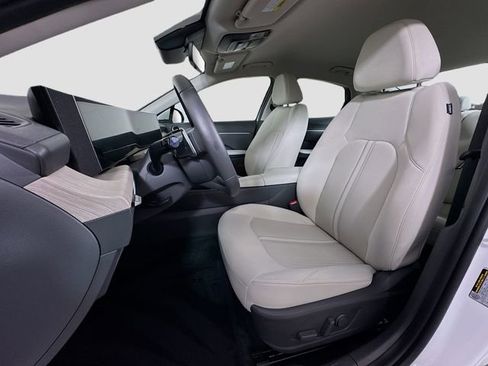 Certified 2025 Hyundai Sonata SEL FWD image 17