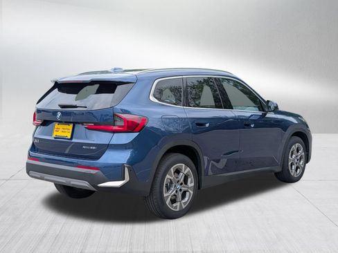 Used 2023 BMW X1 xDrive28i w/ Convenience Package AWD/4WD image 7