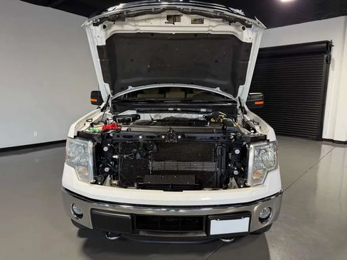 Used 2014 Ford F150 XLT w/ Equipment Group 302A Luxury AWD/4WD image 7