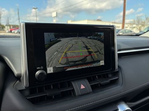 Used 2025 Toyota RAV4 LE image 17