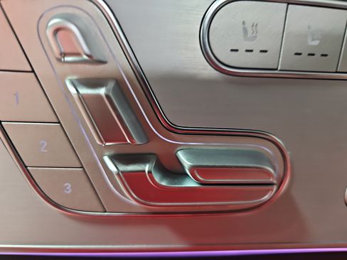 Certified 2024 Mercedes-Benz GLE 53 AMG 4MATIC Coupe image 31