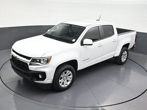 Used 2022 Chevrolet Colorado LT w/ Luxury Package RWD image 19