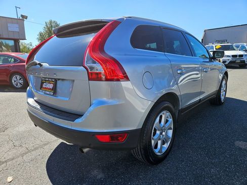 Used 2012 Volvo XC60 3.2 FWD image 4