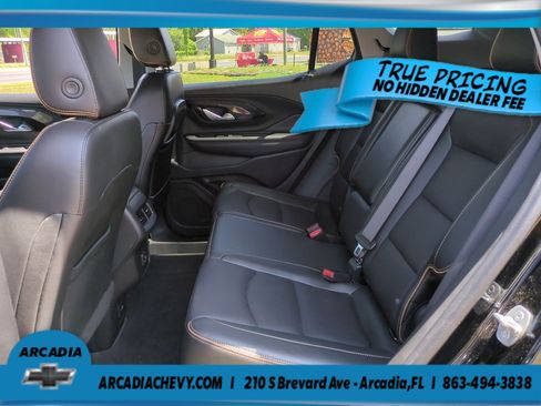 Used 2022 GMC Terrain AT4 AWD/4WD image 16