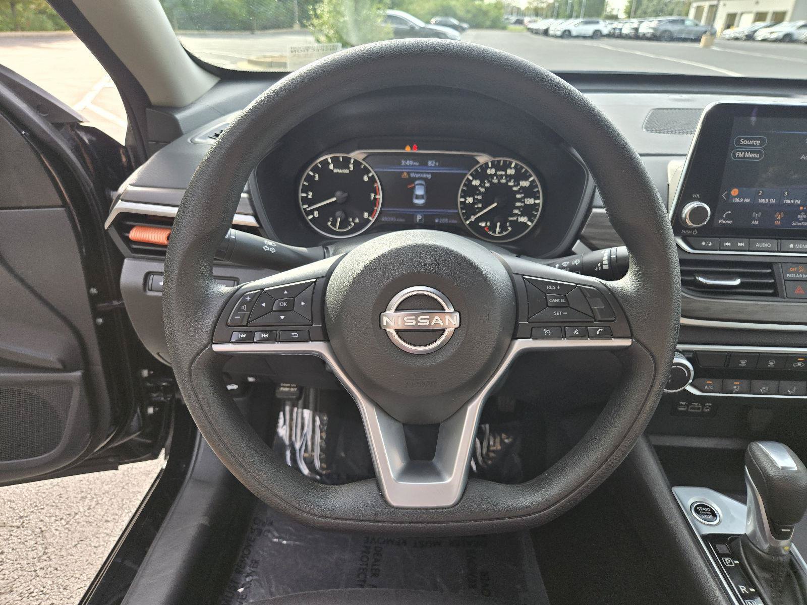 Used 2025 Nissan Altima 2.5 SV FWD image 16