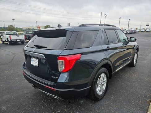 Used 2023 Ford Explorer XLT w/ Equipment Group 202A image 6