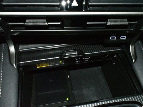 Used 2024 Lexus RX 500h F Sport w/ Convenience Package image 34