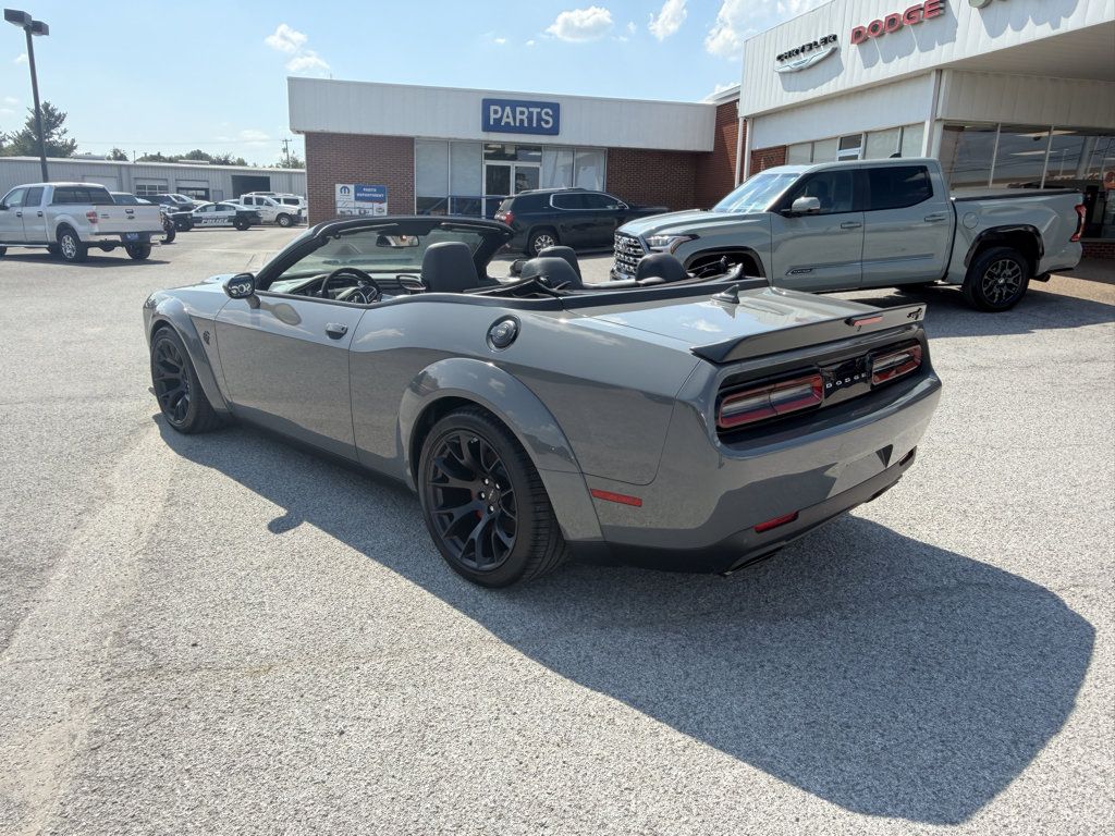 New 2023 Dodge Challenger SRT Hellcat RWD image 8