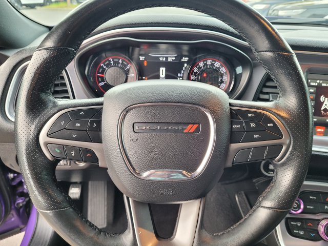 Used 2019 Dodge Challenger SXT w/ Driver Convenience Group AWD/4WD image 23