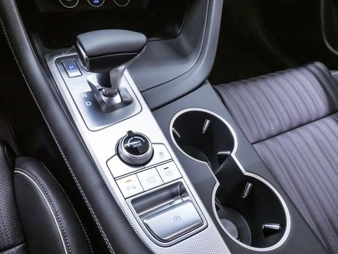 Certified 2026 Genesis G70 2.5T Prestige RWD image 18