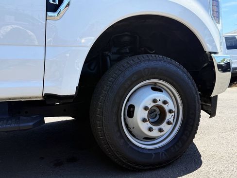 Used 2019 Ford F350 XLT AWD/4WD image 31
