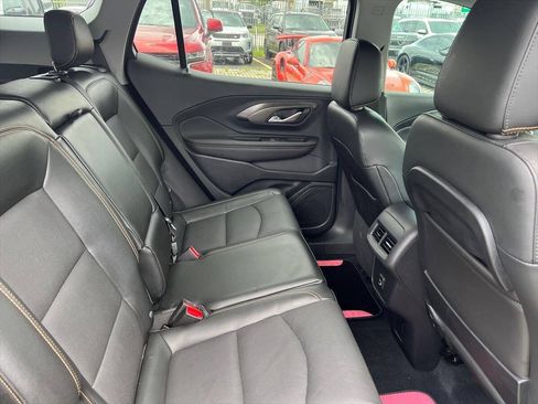 Used 2020 GMC Terrain SLT w/ Preferred Package FWD image 9