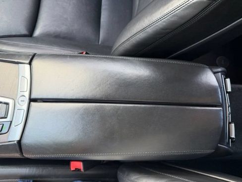 Used 2014 BMW 750Li xDrive AWD/4WD image 21