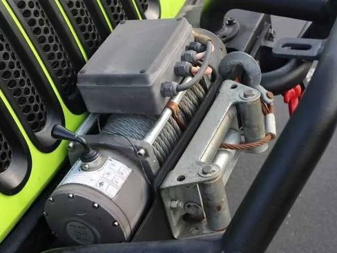 Used 2013 Jeep Wrangler Rubicon w/ PWR Convenience Group image 46