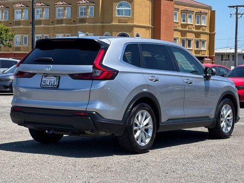 Certified 2024 Honda CR-V EX image 4