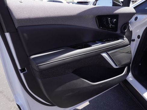 New 2025 Cadillac Optiq Luxury 1 AWD/4WD image 15
