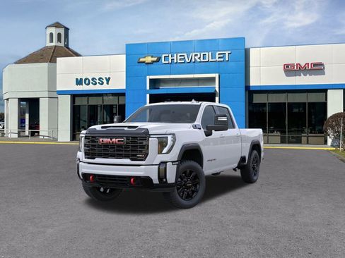 New 2026 GMC Sierra 2500 AT4 w/ AT4 Preferred Package AWD/4WD image 9