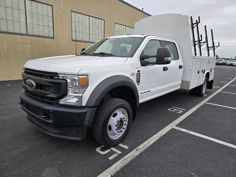 Used 2022 Ford F550 4x4 Crew Cab Super Duty w/ Power Equipment Group image 1