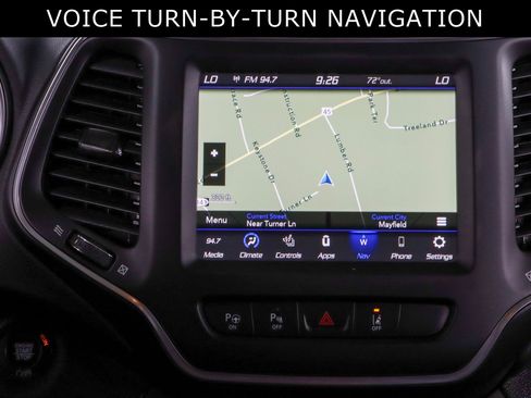 Used 2023 Jeep Cherokee Altitude Lux AWD/4WD image 18