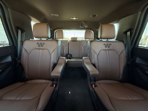 Certified 2024 Ford Expedition King Ranch image 29