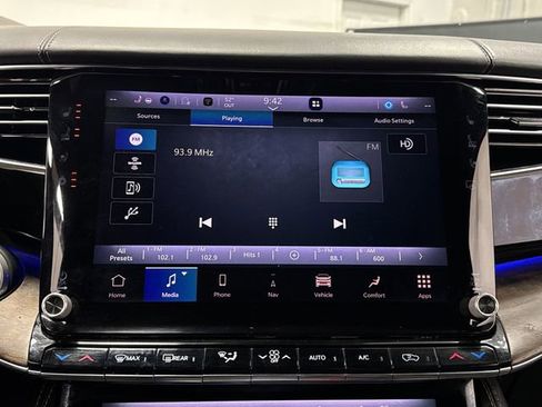 Used 2022 Jeep Grand Wagoneer Series II image 23