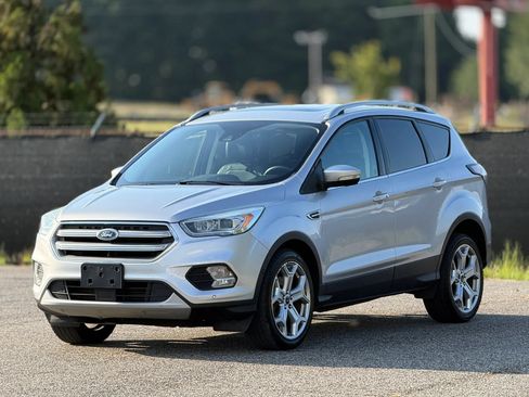 Used 2017 Ford Escape Titanium w/ Equipment Group 301A AWD/4WD image 6