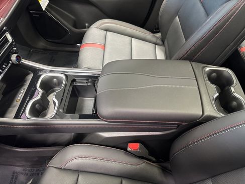 New 2026 Chevrolet Traverse RS image 28