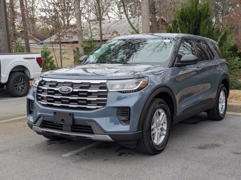 New 2026 Ford Explorer Active image 6