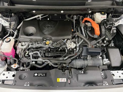 Certified 2022 Toyota RAV4 XSE AWD/4WD image 31