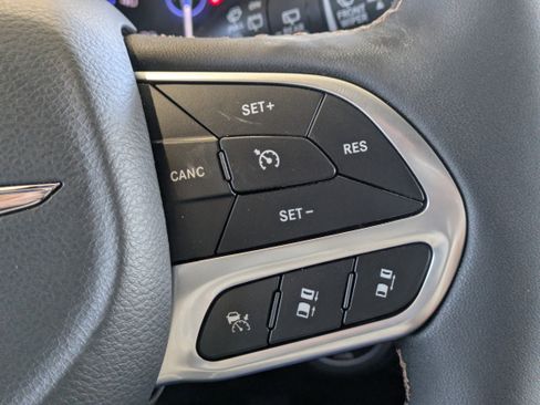 New 2026 Chrysler Pacifica Pinnacle w/ Trailer Tow Group image 29