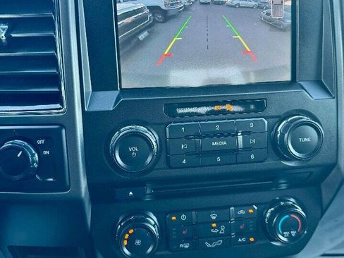 Used 2018 Ford F150 XLT w/ Equipment Group 302A Luxury image 18