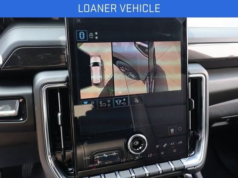 New 2026 GMC Yukon Elevation w/ Elevation Premium Package AWD/4WD image 29