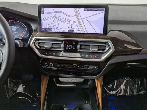 Certified 2024 BMW X4 xDrive30i w/ Convenience Package image 35