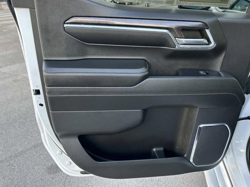 Used 2023 Chevrolet Silverado 1500 LTZ image 23