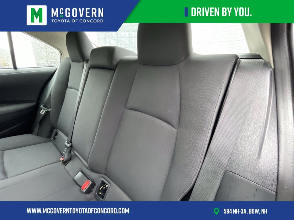 Used 2025 Toyota Corolla LE FWD image 26
