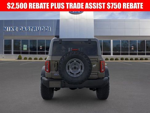 New 2025 Ford Bronco Outer Banks w/ Sasquatch Package image 5