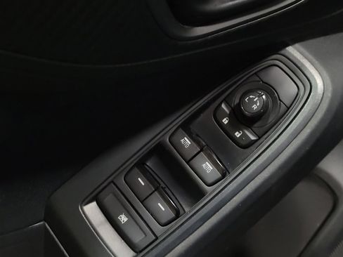 Used 2019 Subaru Impreza 2.0i Premium image 27