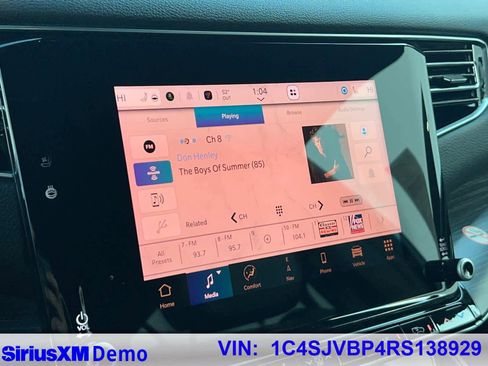 Used 2024 Jeep Wagoneer Series II w/ Flexible Seating Group image 32