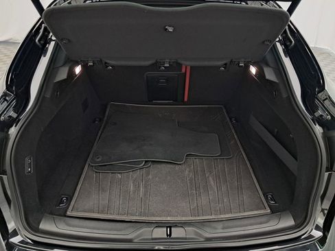 Used 2021 Maserati Levante S image 35