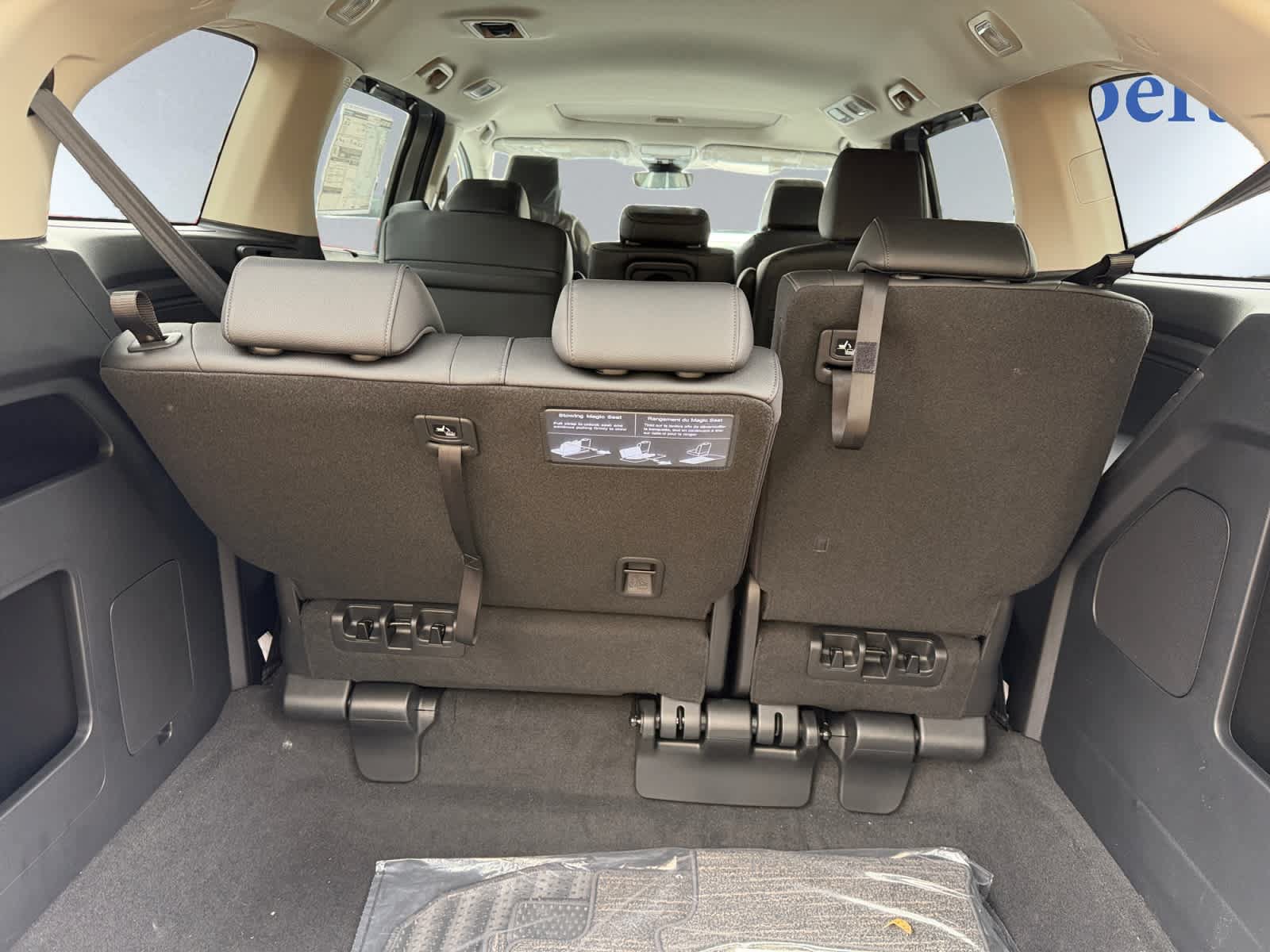 New 2026 Honda Odyssey EX-L image 3