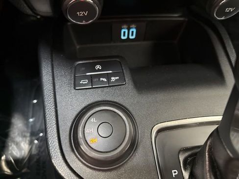 Used 2019 Ford Ranger Lariat w/ Equipment Group 501A Mid image 22