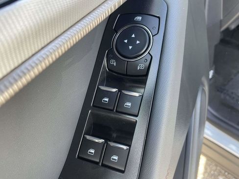 New 2026 Ford Explorer Active image 16